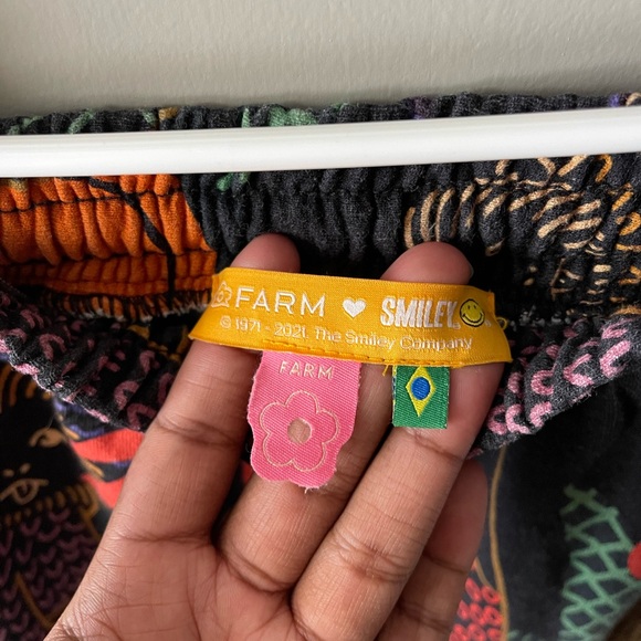 Farm Rio X Smiley Pop Jungle Smiley® Sweatpants - Picture 8 of 15